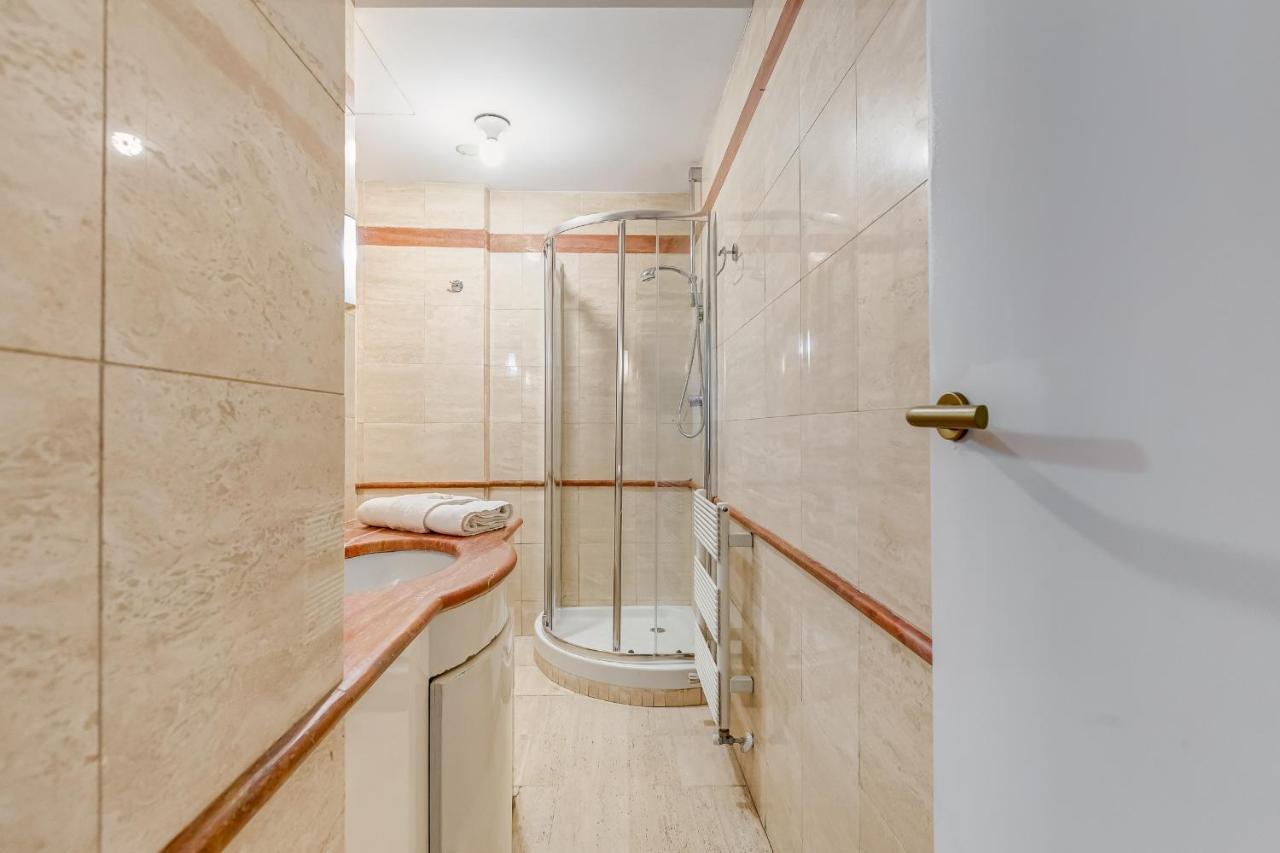 Domus Sant'Angelo Apartment Rome Luaran gambar