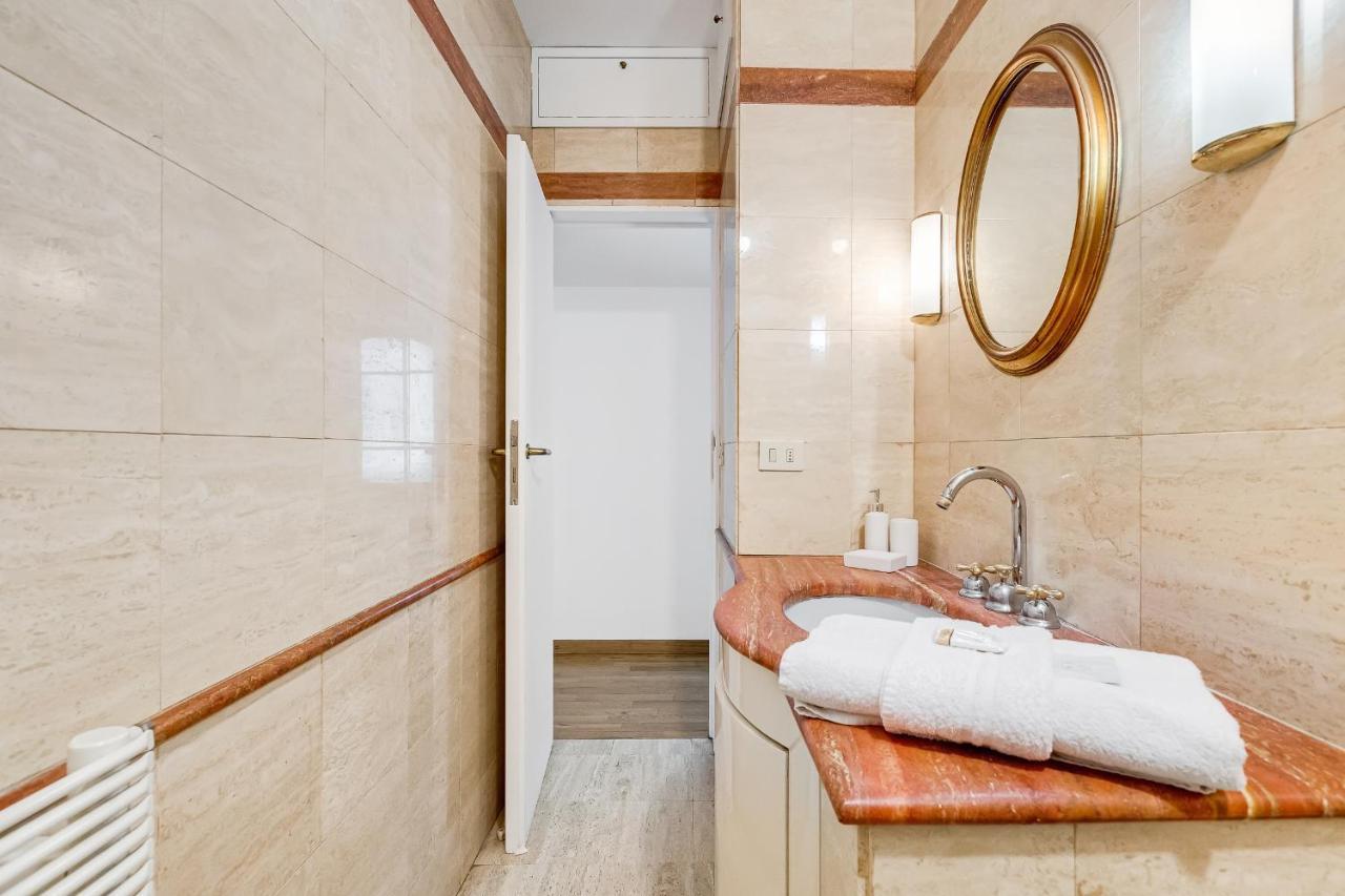 Domus Sant'Angelo Apartment Rome Luaran gambar