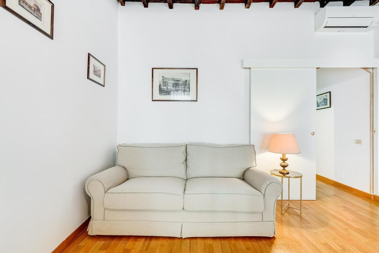 Domus Sant'Angelo Apartment Rome Luaran gambar