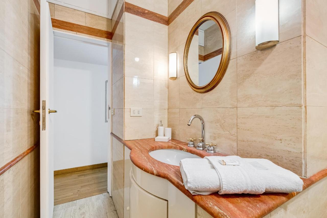 Domus Sant'Angelo Apartment Rome Luaran gambar